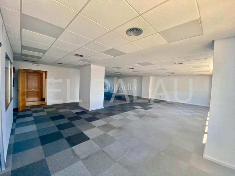 Foto f04d3e1f-714a-4f81-9112-de3559eadeff. Lloguer oficina a Alfafar Foto f04d3e1f-714a-4f81-9112-de3559eadeff. Lloguer oficina a Alfafar