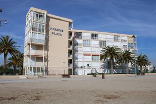 Loft Carrer placido domingo (de). Loft a primera linea de playa Loft Carrer placido domingo (de). Loft a primera linea de playa