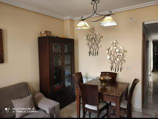Appartement à Calle jabonerías 10. Piso año 2010 en calle sagasta, con vistas a calle del carmen Appartement à Calle jabonerías 10. Piso año 2010 en calle sagasta, con vistas a calle del carmen