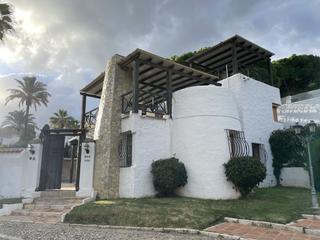 Casa a Puente Romano. Chalet independiente en sierra blanca Casa a Puente Romano. Chalet independiente en sierra blanca