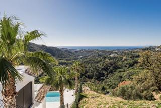 Casa a Montemayor - Marbella Club. Espectacular villa contemporánea con vistas panorámicas al mar y Casa a Montemayor - Marbella Club. Espectacular villa contemporánea con vistas panorámicas al mar y