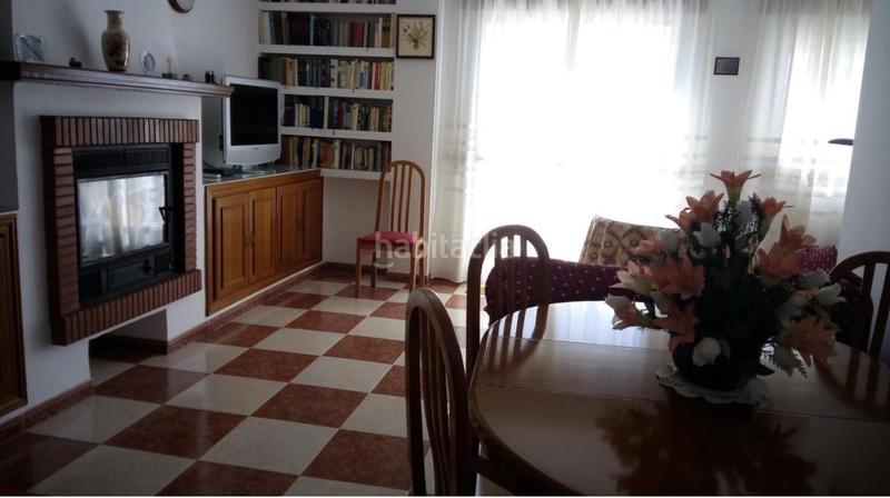 Foto 10a7a5d3-76d9-4a9b-a8a7-7addfa655498. Chalet mit parking in Cuevas de San Marcos Foto 10a7a5d3-76d9-4a9b-a8a7-7addfa655498. Chalet mit parking in Cuevas de San Marcos