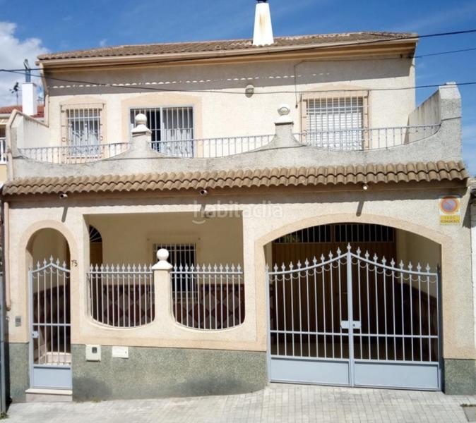 Foto e1296b96-0768-432a-a2bd-f98b836fbd52. Chalet mit parking in Cuevas de San Marcos Foto e1296b96-0768-432a-a2bd-f98b836fbd52. Chalet mit parking in Cuevas de San Marcos