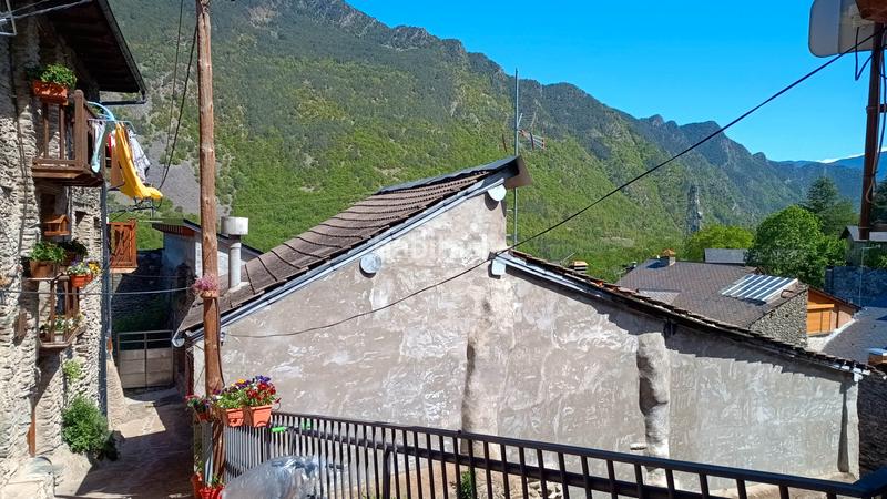 Foto b0110a78-74c8-4ff1-a4a8-d2f9862c2783. Casa amb xemeneia calefacció a Vall de Cardós Foto b0110a78-74c8-4ff1-a4a8-d2f9862c2783. Casa amb xemeneia calefacció a Vall de Cardós
