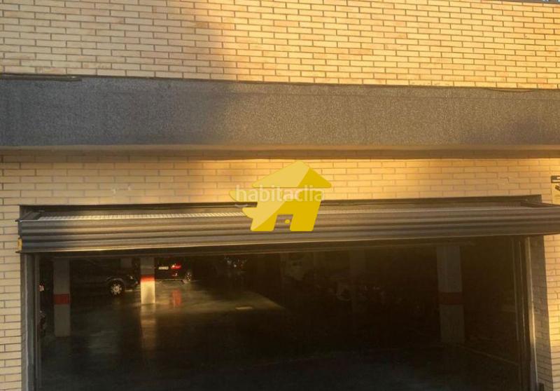 Foto 67bfb802-8987-406e-a797-0bd6cdafc04e. Autoparkplatz in Ciudad Jardín - Zoco Córdoba Foto 67bfb802-8987-406e-a797-0bd6cdafc04e. Autoparkplatz in Ciudad Jardín - Zoco Córdoba