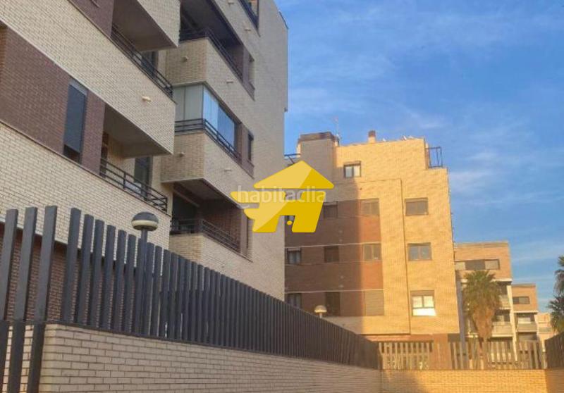 Foto acb13ba5-6cfa-42b7-836e-d320a5d10426. Autoparkplatz in Ciudad Jardín - Zoco Córdoba Foto acb13ba5-6cfa-42b7-836e-d320a5d10426. Autoparkplatz in Ciudad Jardín - Zoco Córdoba