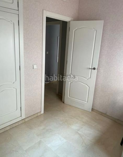 Foto 54bbc379-eeba-4269-9b9a-ff1cae1e3d3a. Miete etagenwohnung mit parking in Ciudad Jardín - Zoco Córdoba Foto 54bbc379-eeba-4269-9b9a-ff1cae1e3d3a. Miete etagenwohnung mit parking in Ciudad Jardín - Zoco Córdoba