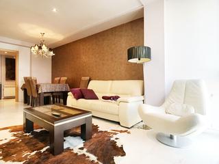 Rent Flat in Carrer de sant vicent màrtir 134 Rent Flat in Carrer de sant vicent màrtir 134