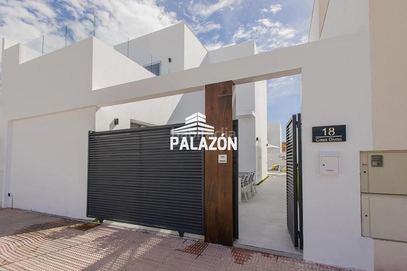 Foto 39329d26-8a10-4bf1-875f-8a0a955c363d. Chalet  de lujo por 310.000 en San Fulgencio Foto 39329d26-8a10-4bf1-875f-8a0a955c363d. Chalet  de lujo por 310.000 en San Fulgencio