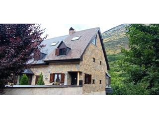 Lloguer Casa N/a. Casa unifamiliar en betrén Lloguer Casa N/a. Casa unifamiliar en betrén