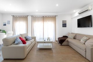 Holiday lettings Apartment in Avinguda banys, 14. Apartamento en playa Holiday lettings Apartment in Avinguda banys, 14. Apartamento en playa