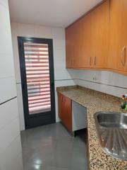 Pis a Casarrubios del Monte. Aoc vende piso 2hab, 2baños, cocina, plaza de garaje Pis a Casarrubios del Monte. Aoc vende piso 2hab, 2baños, cocina, plaza de garaje