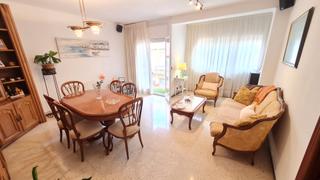 Zweistöckige Wohnung Carrer de la ginesta. Atico dúplex Zweistöckige Wohnung Carrer de la ginesta. Atico dúplex