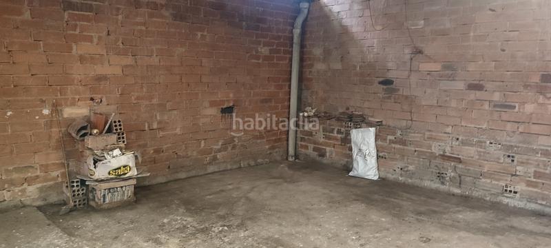 Foto 1124382c-8090-4c9b-9e41-9a8cbec06faa. Local comercial a Llefià Badalona Foto 1124382c-8090-4c9b-9e41-9a8cbec06faa. Local comercial a Llefià Badalona