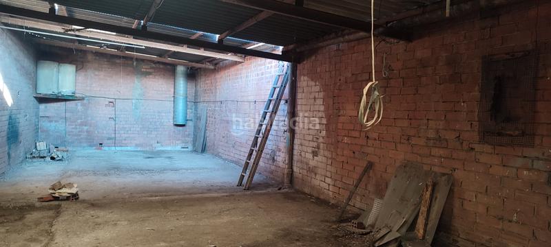 Foto 47ff375b-b21e-4a22-b171-1ac9f176a433. Local comercial a Llefià Badalona Foto 47ff375b-b21e-4a22-b171-1ac9f176a433. Local comercial a Llefià Badalona