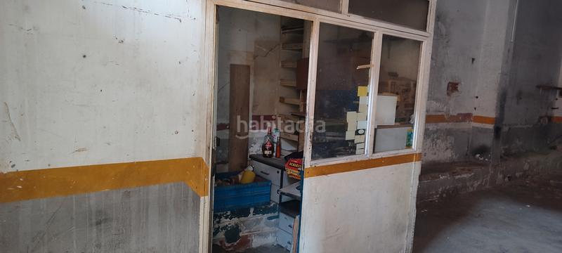 Foto 0500089a-1944-4eb3-8c68-b3ae5ea72687. Local comercial a Llefià Badalona Foto 0500089a-1944-4eb3-8c68-b3ae5ea72687. Local comercial a Llefià Badalona