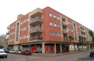 Aparcament cotxe Avinguda de baix d'es cos. En la zona de la avenida baix d´es cos, junto al centro de la lo Aparcament cotxe Avinguda de baix d'es cos. En la zona de la avenida baix d´es cos, junto al centro de la lo