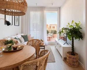 Planta baixa a Avenida del deporte 3i. Planta baja con jardín privado Planta baixa a Avenida del deporte 3i. Planta baja con jardín privado