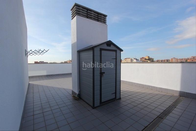 Foto 72f6d707-1e84-4255-9d68-f1235cb94739. Miete zweistöckige wohnung in avinguda dels vents 1 in Badalona Foto 72f6d707-1e84-4255-9d68-f1235cb94739. Miete zweistöckige wohnung in avinguda dels vents 1 in Badalona