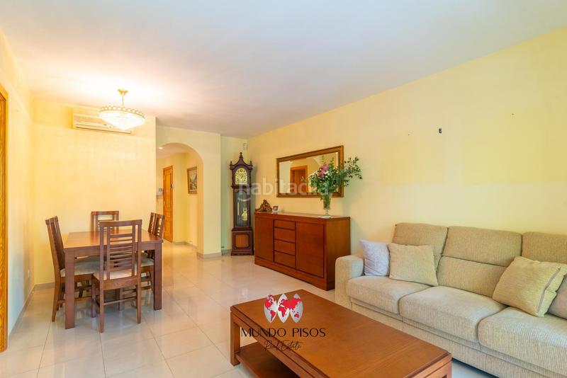 Foto 5a8c6bd0-3e80-4397-a82c-583df1dc53e7. Pis amb calefacció a Arxiduc Palma de Mallorca Foto 5a8c6bd0-3e80-4397-a82c-583df1dc53e7. Pis amb calefacció a Arxiduc Palma de Mallorca