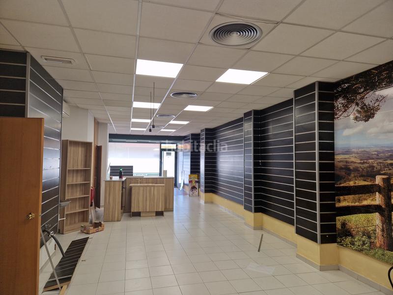 Foto ae4765f3-d588-4635-a748-5c6faced8780. Rent business premise in avinguda del doctor pasteur 2 in Igualada Foto ae4765f3-d588-4635-a748-5c6faced8780. Rent business premise in avinguda del doctor pasteur 2 in Igualada