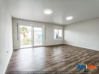 Piso en Centre. Producto apialia. ubicación privilegiada situado en el corazón d Piso en Centre. Producto apialia. ubicación privilegiada situado en el corazón d