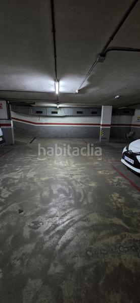 Foto 5878c7b6-3e93-4a3b-b487-ac4f3f2f2408. Parking voiture dans Hostafrancs Barcelona Foto 5878c7b6-3e93-4a3b-b487-ac4f3f2f2408. Parking voiture dans Hostafrancs Barcelona