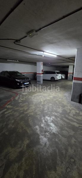 Foto a66e7f57-0471-4908-89c8-9f51f33d60ad. Parking voiture dans Hostafrancs Barcelona Foto a66e7f57-0471-4908-89c8-9f51f33d60ad. Parking voiture dans Hostafrancs Barcelona
