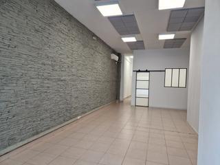 Rent Business premise in Passeig sant jordi 23. Local diáfano al lado centro comercial punt montcada Rent Business premise in Passeig sant jordi 23. Local diáfano al lado centro comercial punt montcada