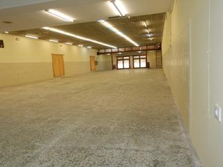 Miete Geschäftsraum in Barrio Peral-San Félix. Localnave comercial Miete Geschäftsraum in Barrio Peral-San Félix. Localnave comercial