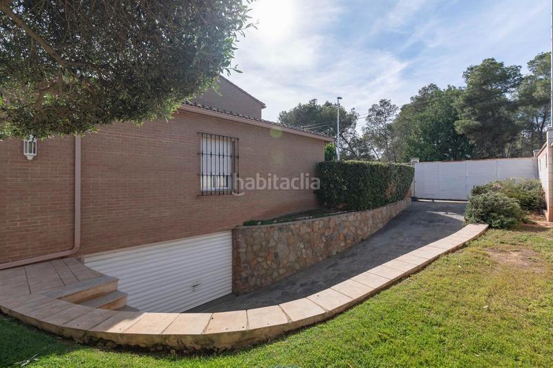 Foto 0783fb98-e4e4-4fd1-a6aa-ffa47eefa647. Casa amb calefacció aparcament piscina a Montesol Eliana (l´) Foto 0783fb98-e4e4-4fd1-a6aa-ffa47eefa647. Casa amb calefacció aparcament piscina a Montesol Eliana (l´)