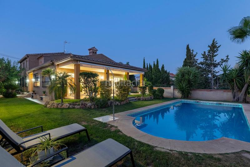 Foto cfddff1d-ffae-404c-8b3e-9aa70f7d8b54. Casa amb calefacció aparcament piscina a Montesol Eliana (l´) Foto cfddff1d-ffae-404c-8b3e-9aa70f7d8b54. Casa amb calefacció aparcament piscina a Montesol Eliana (l´)
