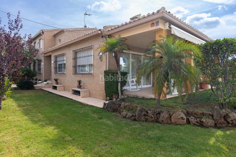 Foto df109c48-a4d1-4514-9fad-40d0a66f8e2c. Casa amb calefacció aparcament piscina a Montesol Eliana (l´) Foto df109c48-a4d1-4514-9fad-40d0a66f8e2c. Casa amb calefacció aparcament piscina a Montesol Eliana (l´)