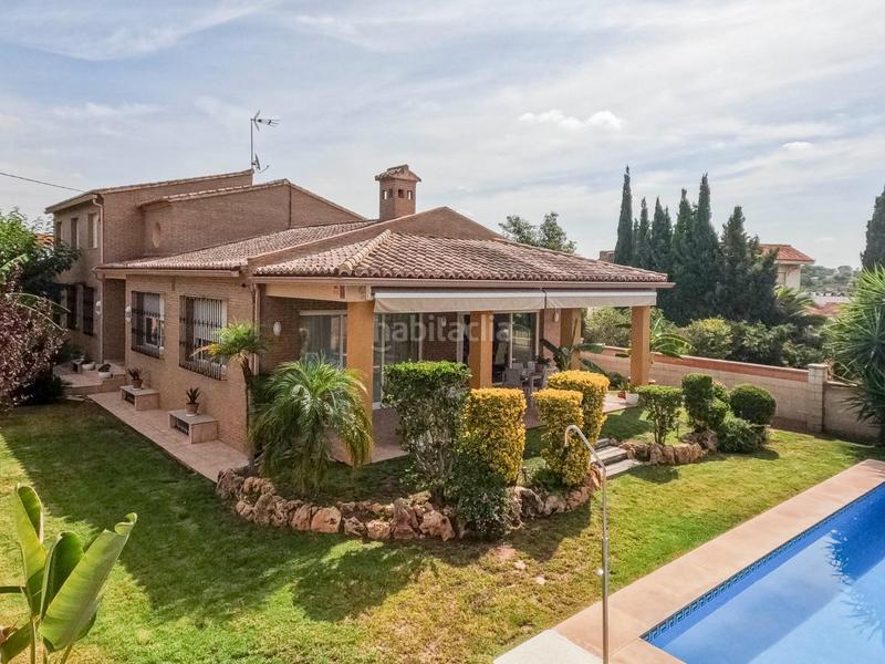 Foto f6b8c955-83d1-43cc-bbb2-ca0a0535d17c. Casa amb calefacció aparcament piscina a Montesol Eliana (l´) Foto f6b8c955-83d1-43cc-bbb2-ca0a0535d17c. Casa amb calefacció aparcament piscina a Montesol Eliana (l´)