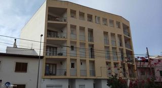 Etagenwohnung in Carrer del bisbe miralles 23. Piso con ascensor Etagenwohnung in Carrer del bisbe miralles 23. Piso con ascensor