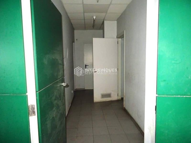 Foto dd21a011-a45d-411a-b6f0-b76cb5989cf4. Alquiler local comercial local en alquiler en bonavistaBufalà08915 en Badalona Foto dd21a011-a45d-411a-b6f0-b76cb5989cf4. Alquiler local comercial local en alquiler en bonavistaBufalà08915 en Badalona
