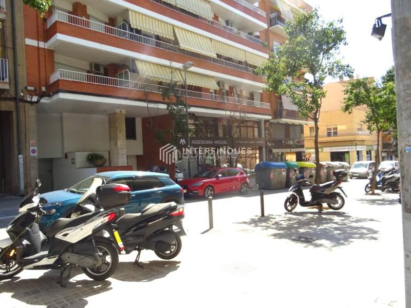 Foto cfec9680-5b2b-4691-9c0a-452780d95374. Lloguer local comercial a Bufalà Badalona Foto cfec9680-5b2b-4691-9c0a-452780d95374. Lloguer local comercial a Bufalà Badalona