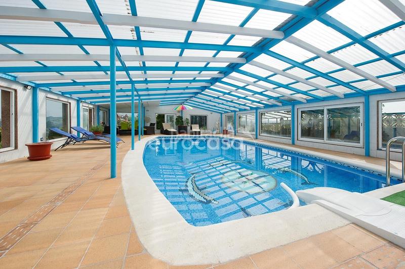 Foto 2af7983a-785d-43aa-b95c-f95eb9d8dd94. Casa amb aparcament piscina a Mogro Miengo Foto 2af7983a-785d-43aa-b95c-f95eb9d8dd94. Casa amb aparcament piscina a Mogro Miengo