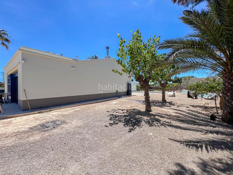 Foto 4a3f9ffb-e4f0-4e13-9c7e-b2d29f9221af. Xalet amb calefacció aparcament piscina a El Altet Elche / Elx Foto 4a3f9ffb-e4f0-4e13-9c7e-b2d29f9221af. Xalet amb calefacció aparcament piscina a El Altet Elche / Elx