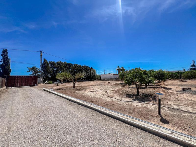 Foto 5bf94341-3ea9-4fcc-aac9-c3d0cc656e0d. Xalet amb calefacció aparcament piscina a El Altet Elche / Elx Foto 5bf94341-3ea9-4fcc-aac9-c3d0cc656e0d. Xalet amb calefacció aparcament piscina a El Altet Elche / Elx