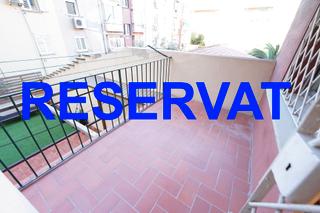 Appartement  Carrer del cardenal tedeschini. Piso en las cuatro torres del congres i els indians Appartement  Carrer del cardenal tedeschini. Piso en las cuatro torres del congres i els indians