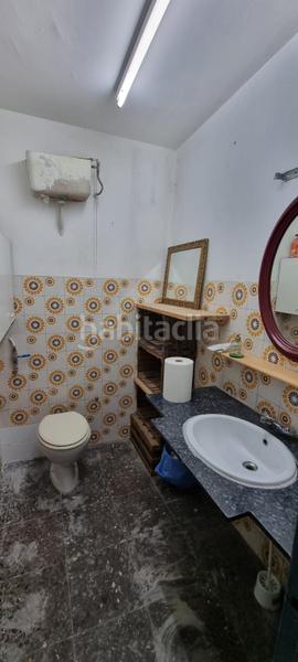 Foto f1b8e31e-47d0-4d85-82d5-d71a84aa7506. Local comercial en Progrés - Pep Ventura Badalona Foto f1b8e31e-47d0-4d85-82d5-d71a84aa7506. Local comercial en Progrés - Pep Ventura Badalona