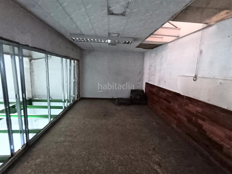 Foto 86fda670-4034-4ea9-a945-1198b03dad3f. Local comercial amplio local con vado en Llefià Badalona Foto 86fda670-4034-4ea9-a945-1198b03dad3f. Local comercial amplio local con vado en Llefià Badalona