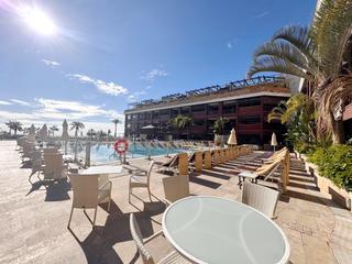 Àtic a Puerto Banús. Fantástico ático dúplex en guadalpín banús, primera línea de pla Àtic a Puerto Banús. Fantástico ático dúplex en guadalpín banús, primera línea de pla