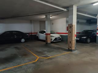Aparcament cotxe a Centre. Parking en venta centro Aparcament cotxe a Centre. Parking en venta centro