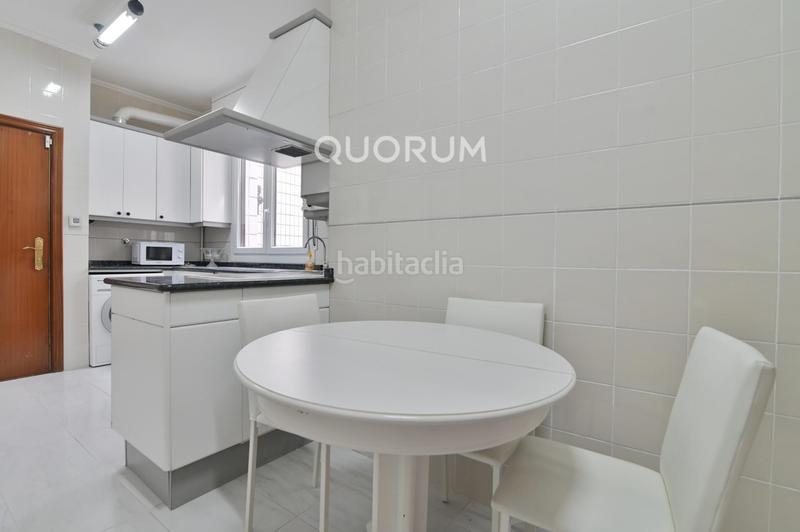 Foto bb6cc753-b8c0-4584-88df-7ba81e481cef. Alquiler piso vivienda de 3 habitaciones junto a la Plaza Circular en Bilbao Foto bb6cc753-b8c0-4584-88df-7ba81e481cef. Alquiler piso vivienda de 3 habitaciones junto a la Plaza Circular en Bilbao