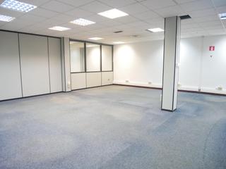 Lloguer Oficina a Pozokoetxe. Oficina en edificio de negocios acondicionada en buen estado en Lloguer Oficina a Pozokoetxe. Oficina en edificio de negocios acondicionada en buen estado en