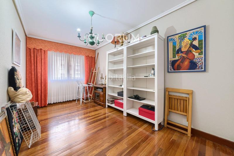 Foto 43d665ab-e07a-4f05-95f4-acad11520e71. Flat with heating parking in Kalero-Basozelai Basauri Foto 43d665ab-e07a-4f05-95f4-acad11520e71. Flat with heating parking in Kalero-Basozelai Basauri