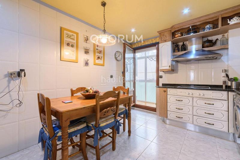 Foto 7785bb72-13c0-4d31-917f-7569ce59e4d7. Flat with heating parking in Kalero-Basozelai Basauri Foto 7785bb72-13c0-4d31-917f-7569ce59e4d7. Flat with heating parking in Kalero-Basozelai Basauri