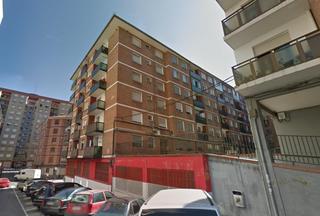 Pis a Centro-Ariz-Uribarri. Piso reformado de 2 dormitorios con ascensor cerca del metro en Pis a Centro-Ariz-Uribarri. Piso reformado de 2 dormitorios con ascensor cerca del metro en